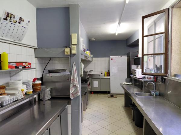 Fonds de commerce café-restaurant à vendre VALENCE SUR BAISE (32)