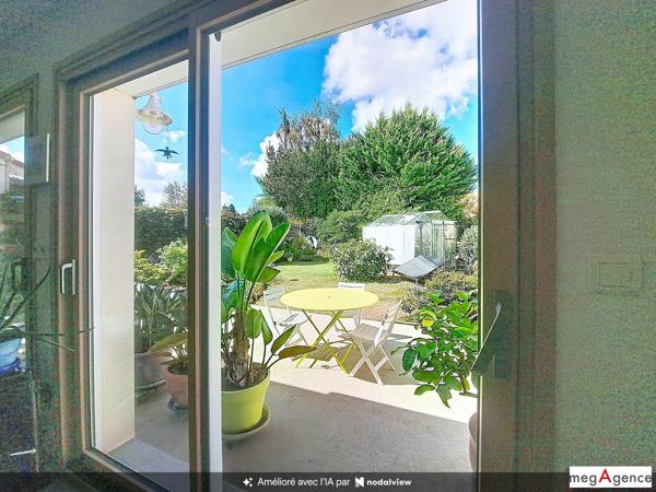 Maison à BOUGUENAIS, 44340 - 6 pièces 125m²