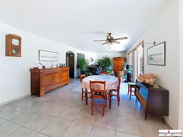 Maison à BOUGUENAIS, 44340 - 6 pièces 125m²