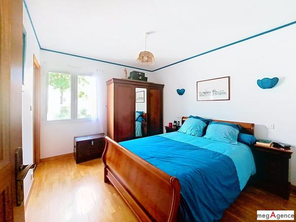 Maison à BOUGUENAIS, 44340 - 6 pièces 125m²