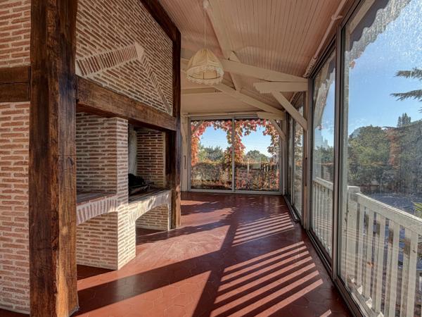 Pujols (47300) PUJOLS, MAISON SUR 2 NIVEAUX D'ENVIRON 225 M², 6 CHAMBRES SUR 2 459M² DE TERRAIN