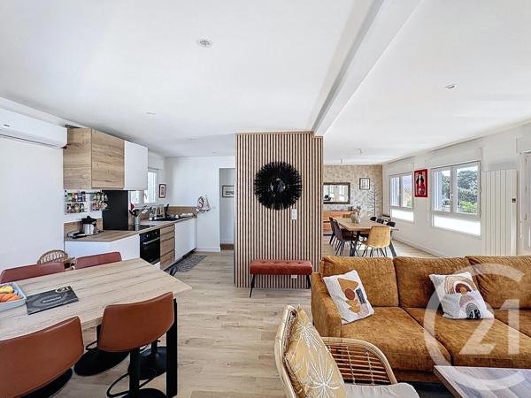 Appartement T5 à vendre  5 pièces - 106,07 m 2   LA BAULE  - 44
