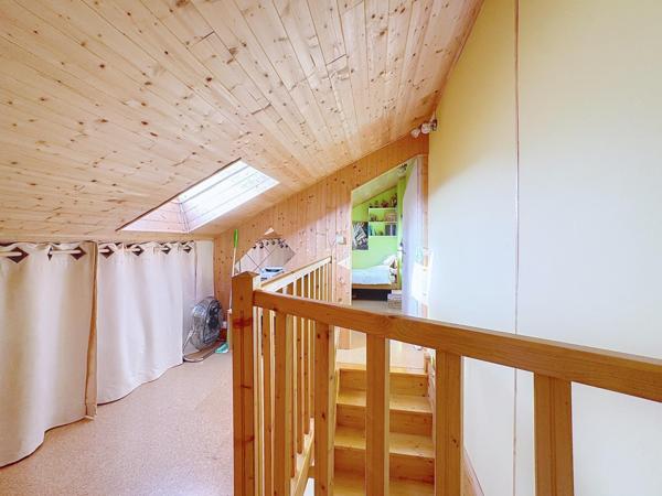 Maison au calme, vue montagnes, secteur résidentiel