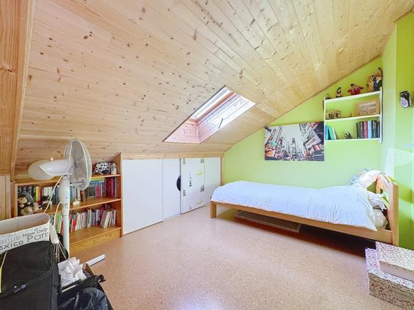 Maison au calme, vue montagnes, secteur résidentiel