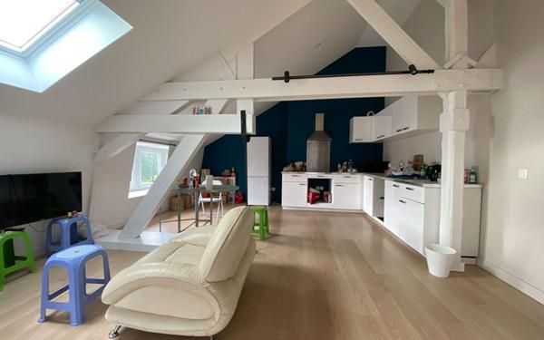 Appartement à louer    4 pièces •  La Chapelle-d'Armentières