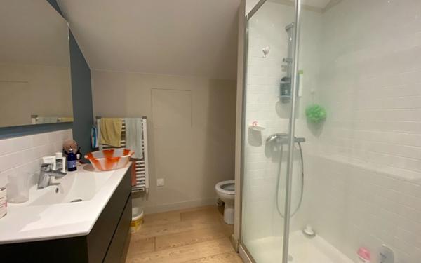 Appartement à louer    4 pièces •  La Chapelle-d'Armentières