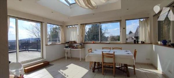 REDON CENTRE-GARE - 143/198M - A proximité écoles et commodités, Maison indépendante de 239 m²,...