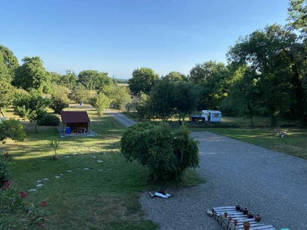 Propriété landaise alliant tradition, confort modernisé et nature préservée