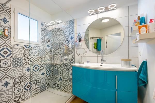 ***VISITE VIRTUELLE SUR DEMANDE – MARSEILLE 4EME - T3 71 m² – TERRASSES – VUE DÉGAGÉE – BOX – LONGCHAMP / CINQ AVENUES – RÉSIDENCE 2000***