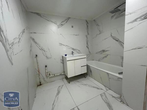 Appartement à louer 3 pièces 66m² Épinay-sur-Seine (93800)