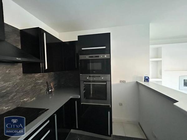 Appartement à louer 3 pièces 66m² Épinay-sur-Seine (93800)