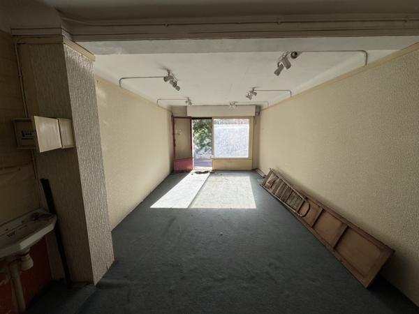 Marseille (13005) Garage / Local - 25m2 - Rue Saint Pierre