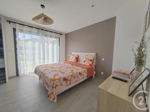 Maison à vendre  5 pièces - 125 m 2   LA ROCHE DE GLUN  - 26