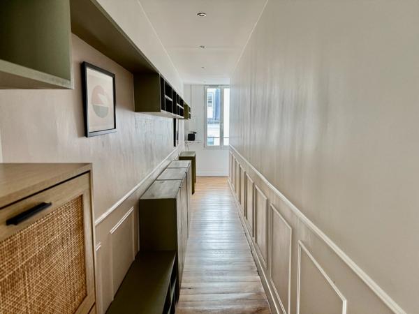 Dpt Paris (75), à vendre PARIS 9EME ARRONDISSEMENT appartement T2