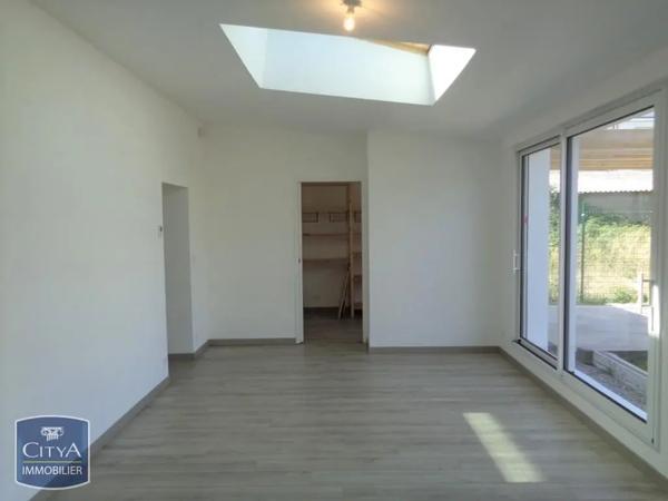Maison à louer 5 pièces 142.09m² Saint-Nazaire (44600)