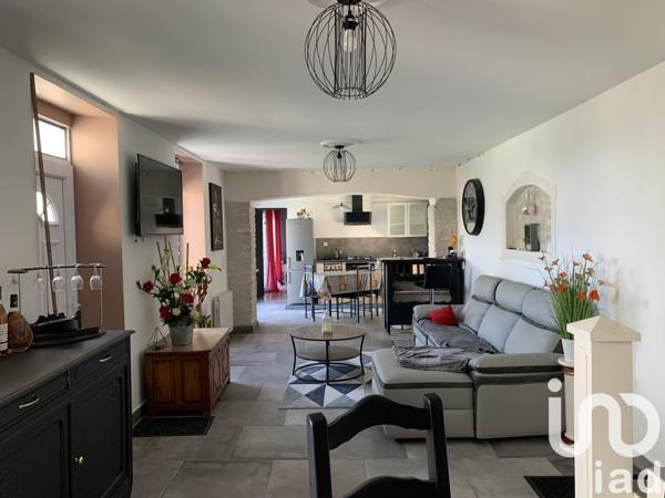 Maison à vendre 13 pièces 333 m² Bourg-Charente