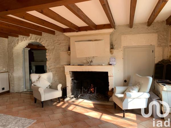 Maison à vendre 13 pièces 333 m² Bourg-Charente