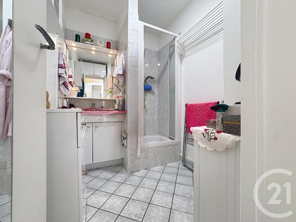 Appartement F2 à vendre  2 pièces - 42 m2 PARIS - 75020