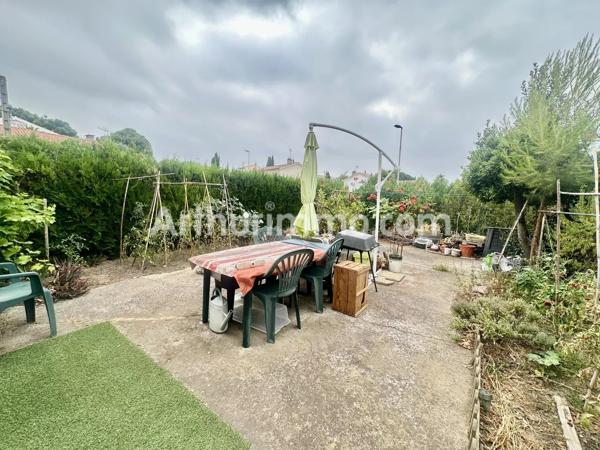 Vente                                                      Maison
                        
                     4 pièces                      80 m2                     à Béziers
