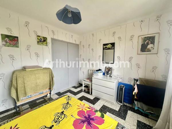 Vente                                                      Maison
                        
                     4 pièces                      80 m2                     à Béziers