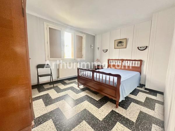 Vente                                                      Maison
                        
                     4 pièces                      80 m2                     à Béziers