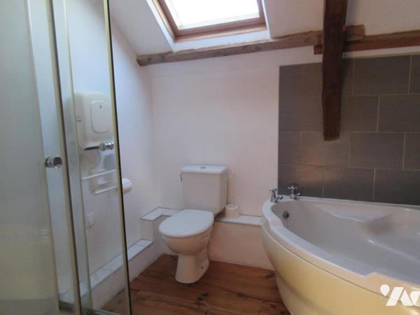 2 MAISONS DE 2 CHAMBRES CHACUNE