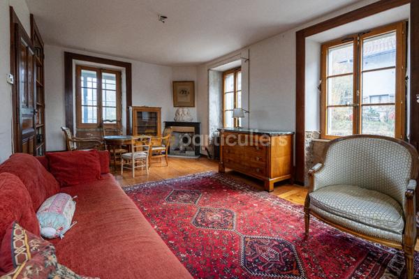 Vente
                Maison170 m² - 5 Pièces -
                    MONNETIER MORNEX (74560)