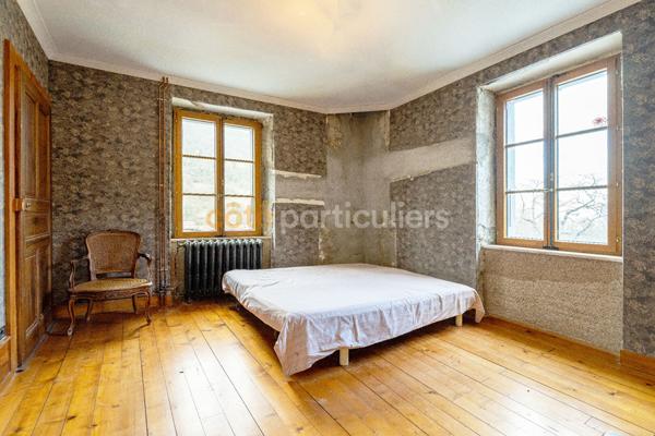 Vente
                Maison170 m² - 5 Pièces -
                    MONNETIER MORNEX (74560)