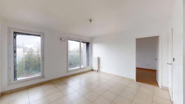 Appartement Chatenay Malabry 2 pièce(s) 43.27 m2 T10 ; Commerces ; Creps ; Parking