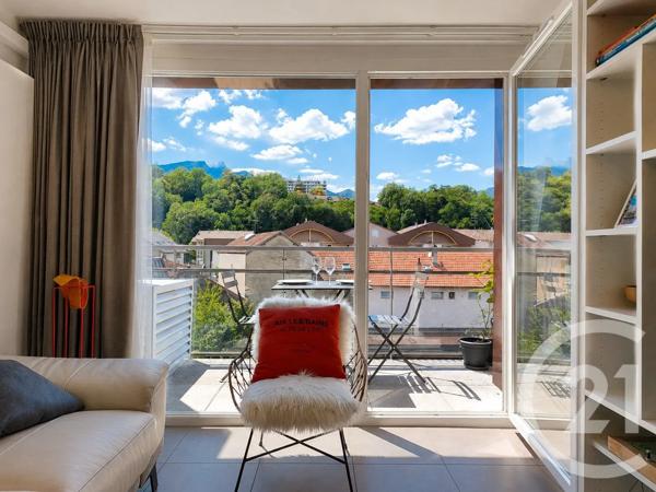 Appartement T2 à vendre  2 pièces - 40,57 m 2   AIX LES BAINS  - 73