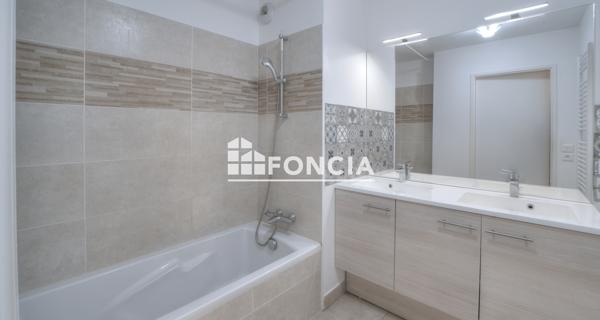 À vendre Appartement 3 pièces 62 m² - Ferney-voltaire 01210