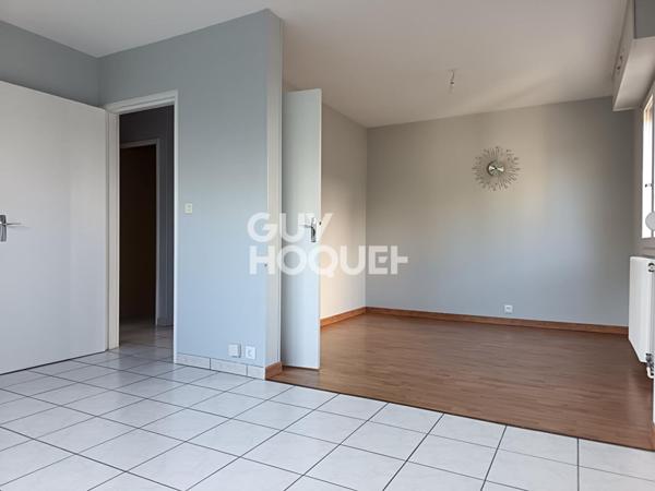 CHARMANT 2 PIECES AVEC JARDIN - A DEUX PAS DE CHARTRES