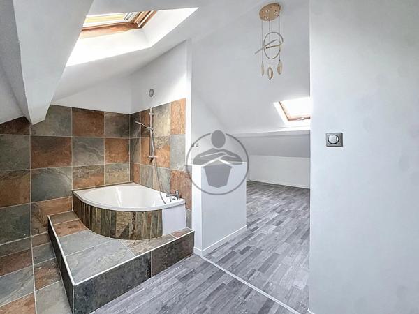 Vente Maison 5 pièces 95 m2 à Saint-Quentin