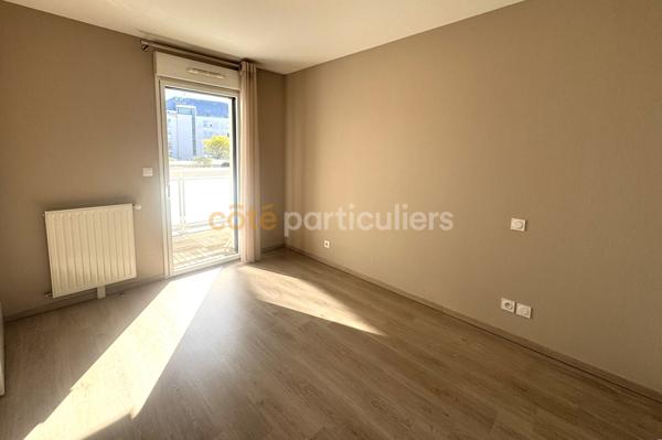 Vente
                Appartement69,46 m² - 3 Pièces -
                    SAINT MALO (35400)