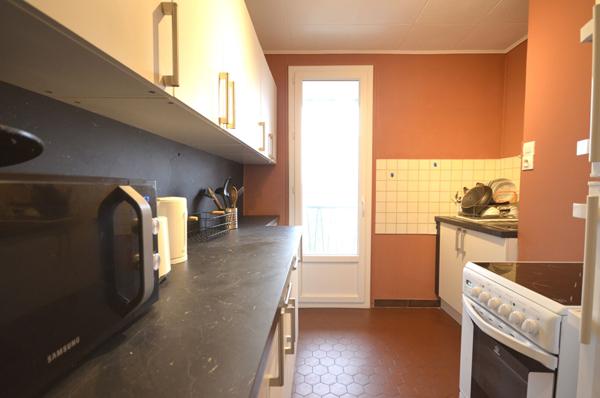 Location appartement Villeurbanne - 3 pièce(s) - 54 m² - 998 €/mois