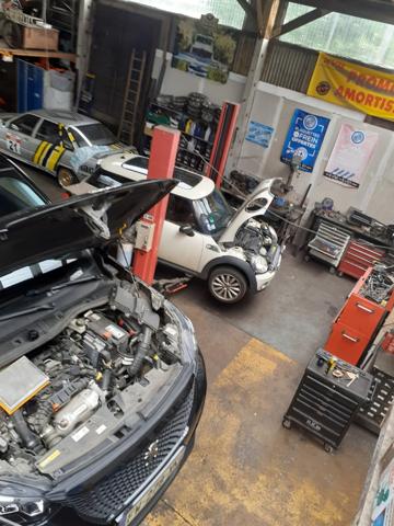 Bâtiment commercial à vendre proche d' Arras