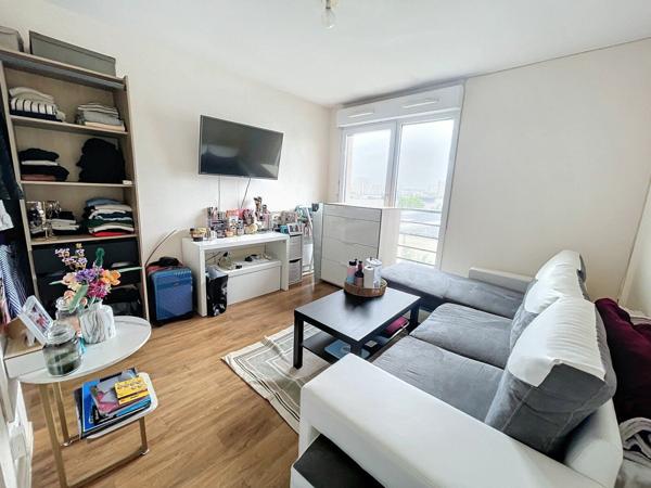 Appartement à louer    1 pièce • 22,22 m2 Villeneuve-la-Garenne