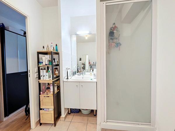 Appartement à louer    1 pièce • 22,22 m2 Villeneuve-la-Garenne