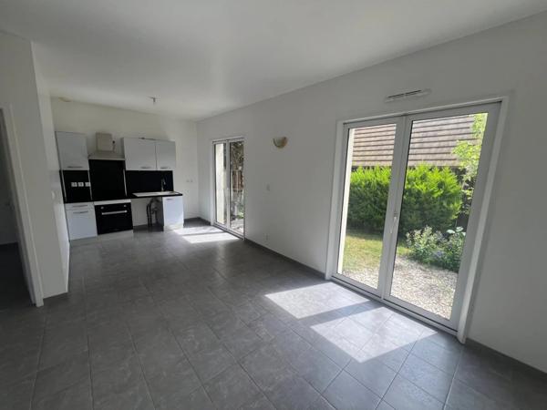 Location Maison 2 pièces 41 m2 à Houdan