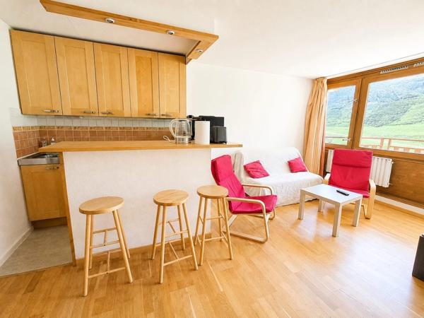 Appartement T3 de 56 m² avec parking et cellier