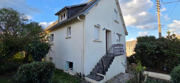 Commodités à pied pour cette grande maison de famille