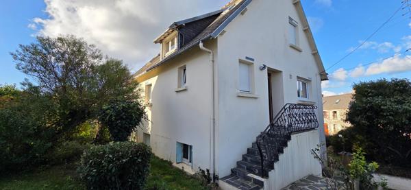 Commodités à pied pour cette grande maison de famille