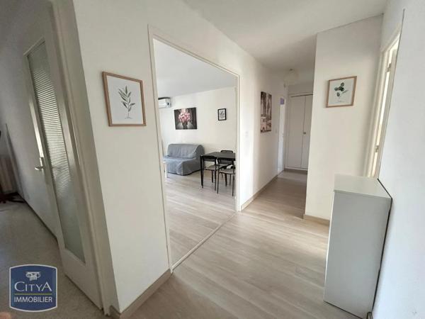 Appartement à louer 3 pièces 65m²