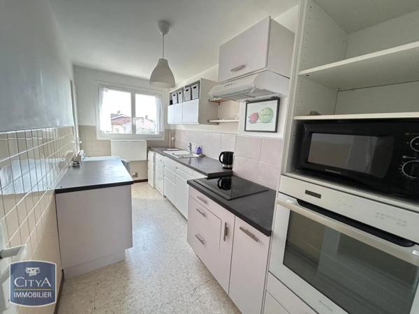 Appartement à louer 3 pièces 65m²