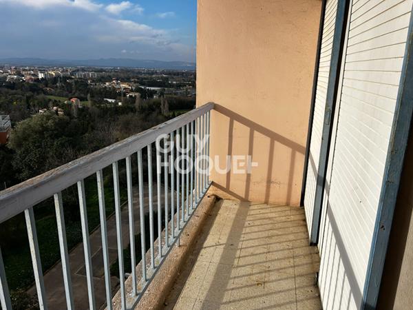 EXCLUSIVITE - À vendre à Perpignan (66000) Appartement 3 pièces, 2 balcons, cave, quartier Las Cobas