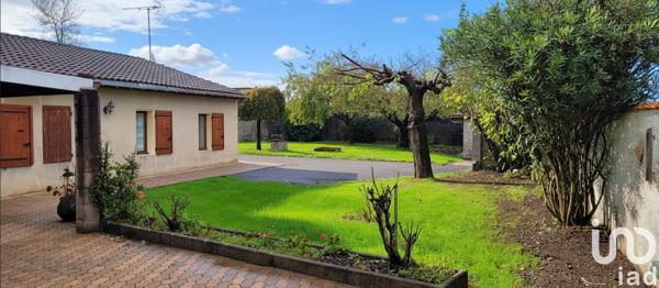 Maison à vendre 5 pièces 141 m² Châteaubernard