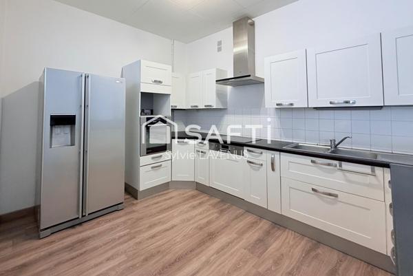 IDÉAL INVESTISSEUR ! A SOISSONS, APPARTEMENT VENDU LOUÉ DE 73 M2 AVEC PARKING.