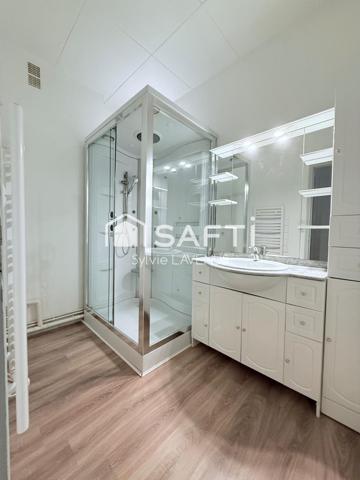 IDÉAL INVESTISSEUR ! A SOISSONS, APPARTEMENT VENDU LOUÉ DE 73 M2 AVEC PARKING.