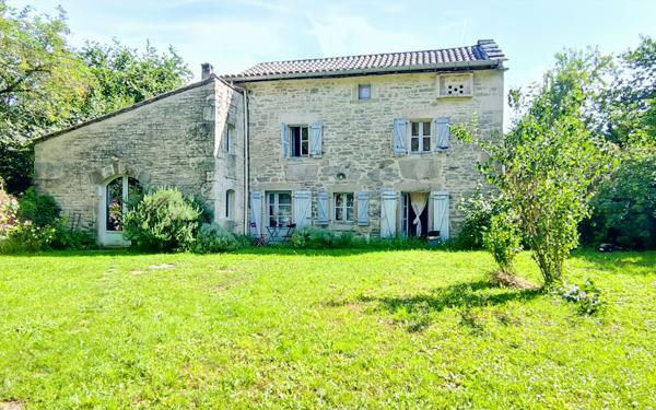 Maison à vendre    5 pièces •  Caylus