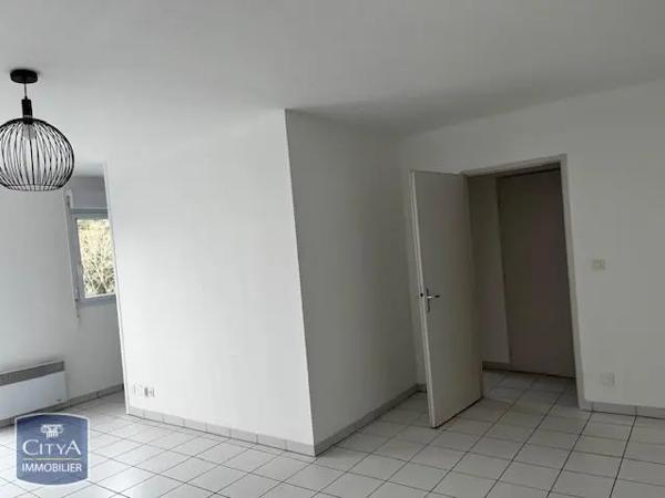 Appartement à louer 2 pièces 54.95m²